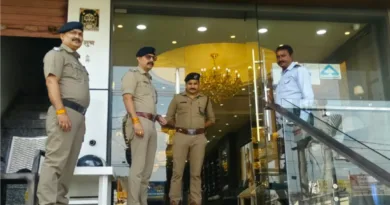 कोतवाली पुलिस ने की त्योहारी सीजन के मद्देनजर ज्वेलरी शॉप्स की चेकिंग