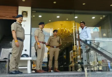 कोतवाली पुलिस ने की त्योहारी सीजन के मद्देनजर ज्वेलरी शॉप्स की चेकिंग