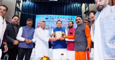 मुख्यमंत्री ने किया महर्षि वाल्मीकि प्रकटोत्सव के अवसर पर आयोजित शोभा यात्रा कार्यक्रम में प्रतिभाग