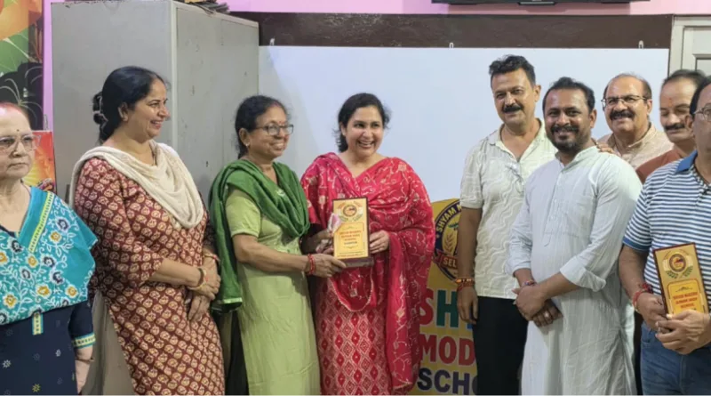 श्याम मॉडर्न जूनियर हाई स्कूल एवं सेल्फ केयर ने आयोजित की ‘एक शाम गुरुवर के नाम’ भजन संध्या, माक्षार्थ फाउंडेशन के कलाकारों ने दी मनमोहक प्रस्तुतियां